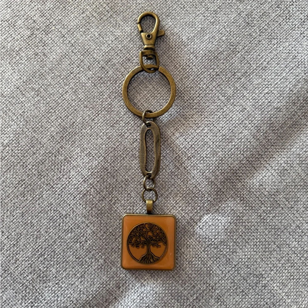 Bronze-Tone Tree of Life Keychain | Symbolic Charm | Boho Gift